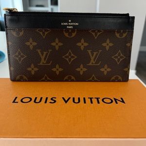 Authentic Louis Vuitton Slim Purse - Clutch/Wallet - Monogram Canvas.